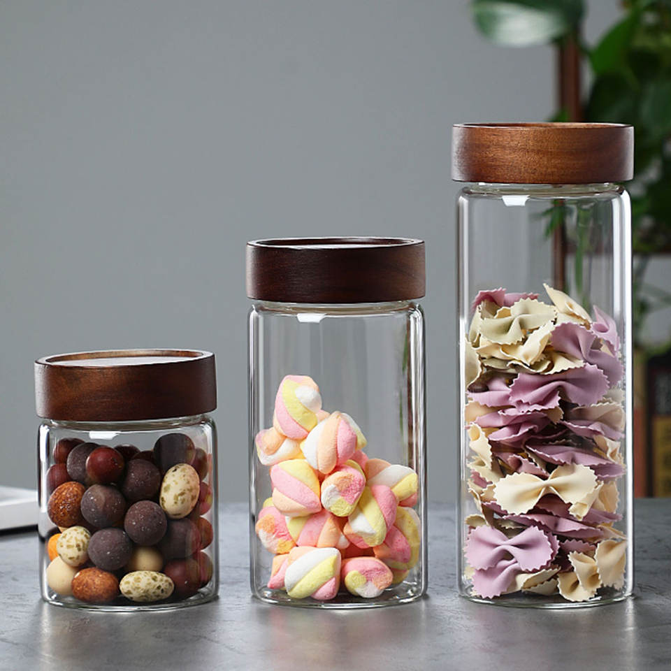 Quality Round Shape Borosilicate Airtight Glass Storage Jar with Screw Wood Lid Glass Jar